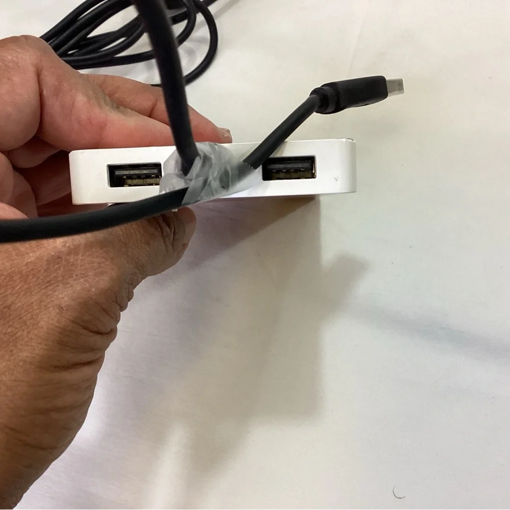 VERIZON Wireless Charging Pad AND MOPHIE CHARGER